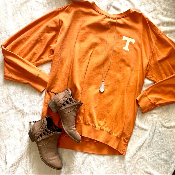 pressbox Tops - Tennessee Volunteers • Oversized crew neck